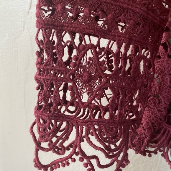 Zara Crochet Lace Eyelet Blouse See Through Maroon Top Women’s Size XS - Picture 7 of 12